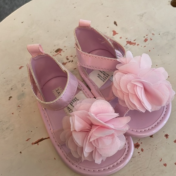 Laura‎ Ashley Baby Sandals and Deck Shoes 2 pair - Picture 2 of 11